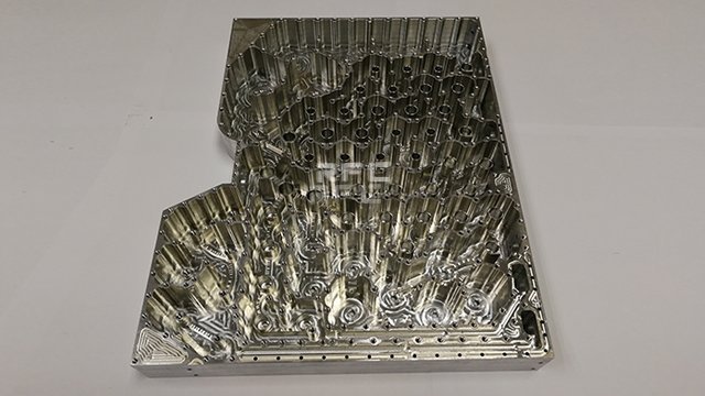 大型龍門銑加工技術突破，推動制造業邁向高質量發展